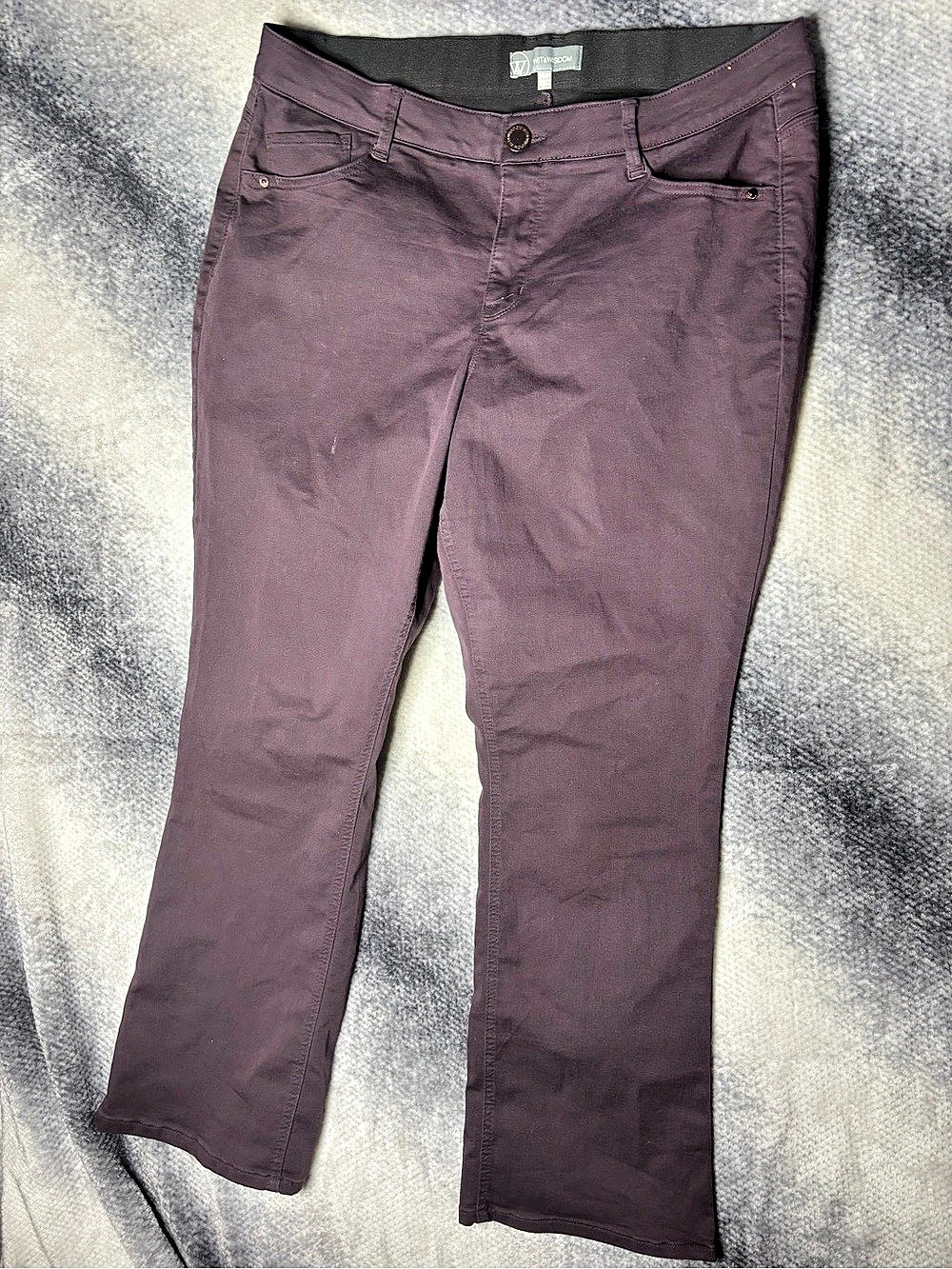 Wit&Wisdom bootleg Denim in Purple Like New